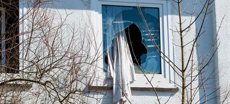 Storm Window Installation Contractors in Golden Gate, FL