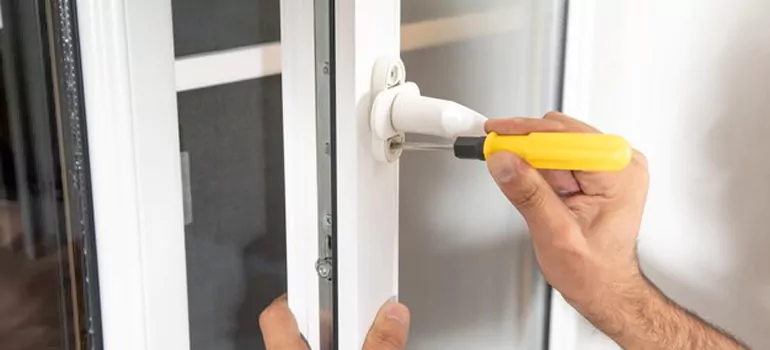 Casement Window Handle Replacement in Golden Gate, FL